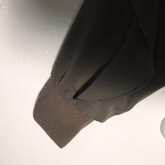 Ruffle Jacket - Picture 4 of 4